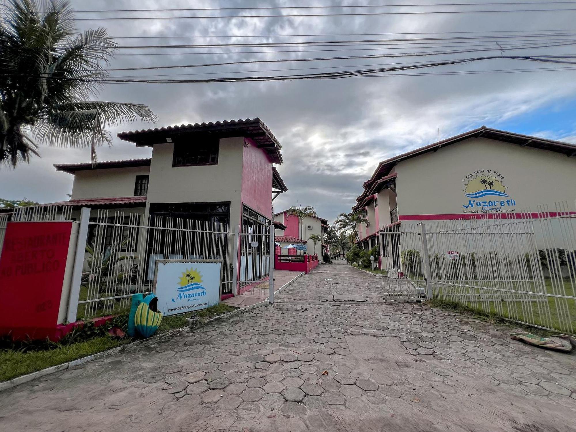 Residencial Taperapua: Beachfront Suites with Pool and High-Speed Internet Porto Seguro Exterior photo