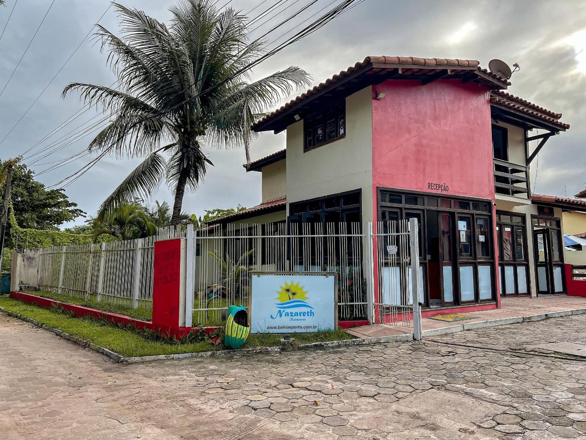 Residencial Taperapua: Beachfront Suites with Pool and High-Speed Internet Porto Seguro Exterior photo