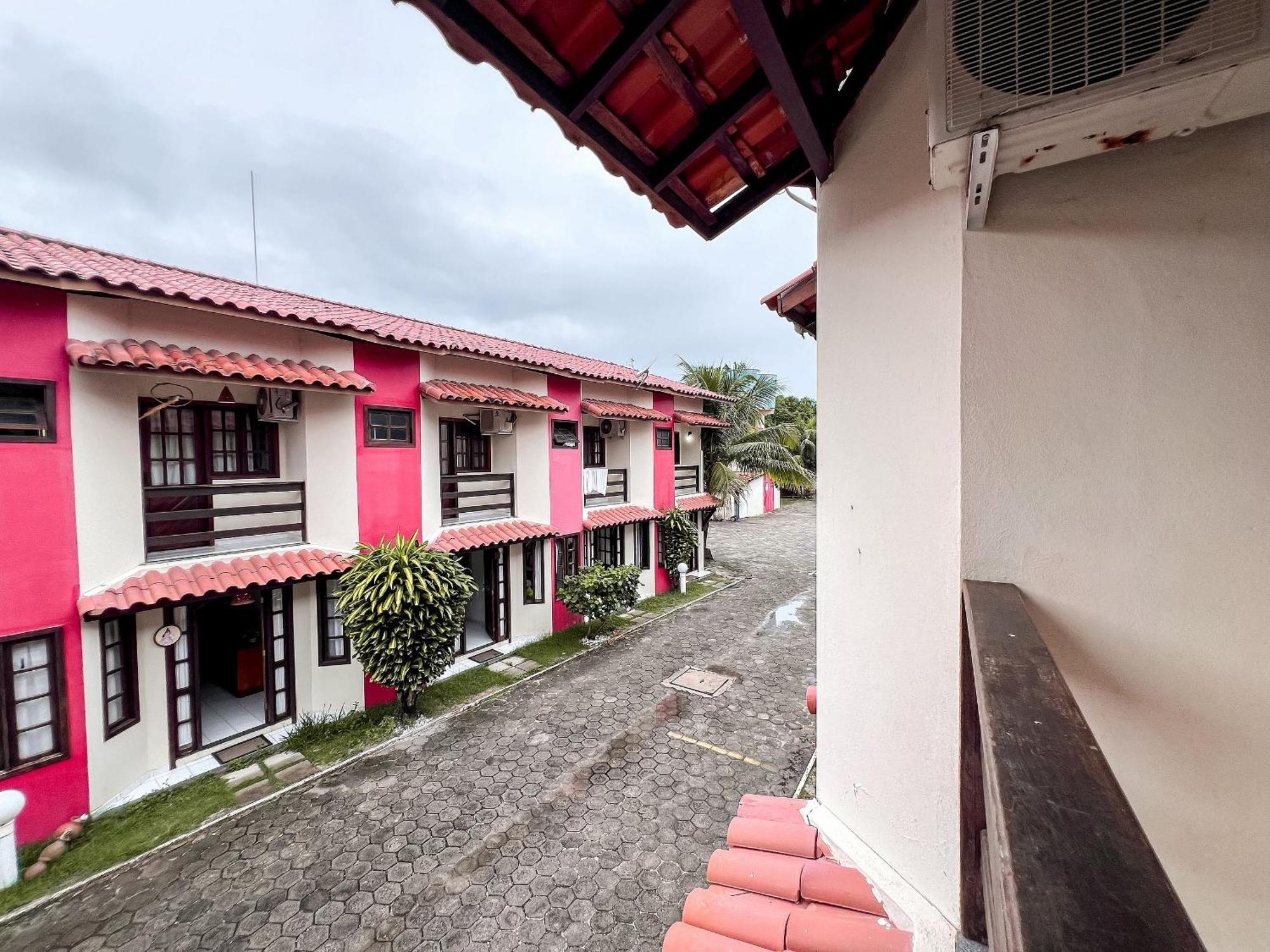 Residencial Taperapua: Beachfront Suites with Pool and High-Speed Internet Porto Seguro Exterior photo
