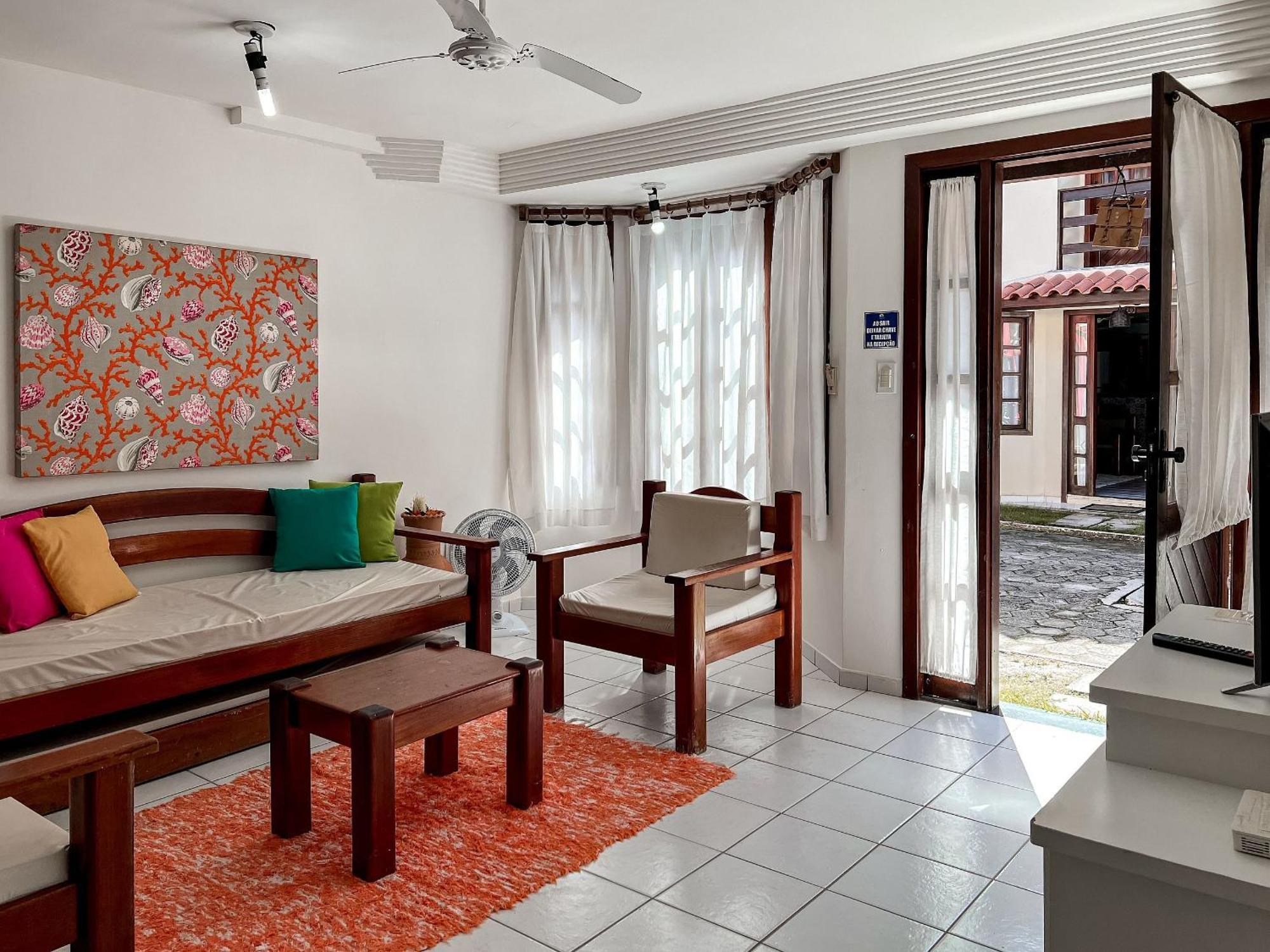 Residencial Taperapua: Beachfront Suites with Pool and High-Speed Internet Porto Seguro Exterior photo