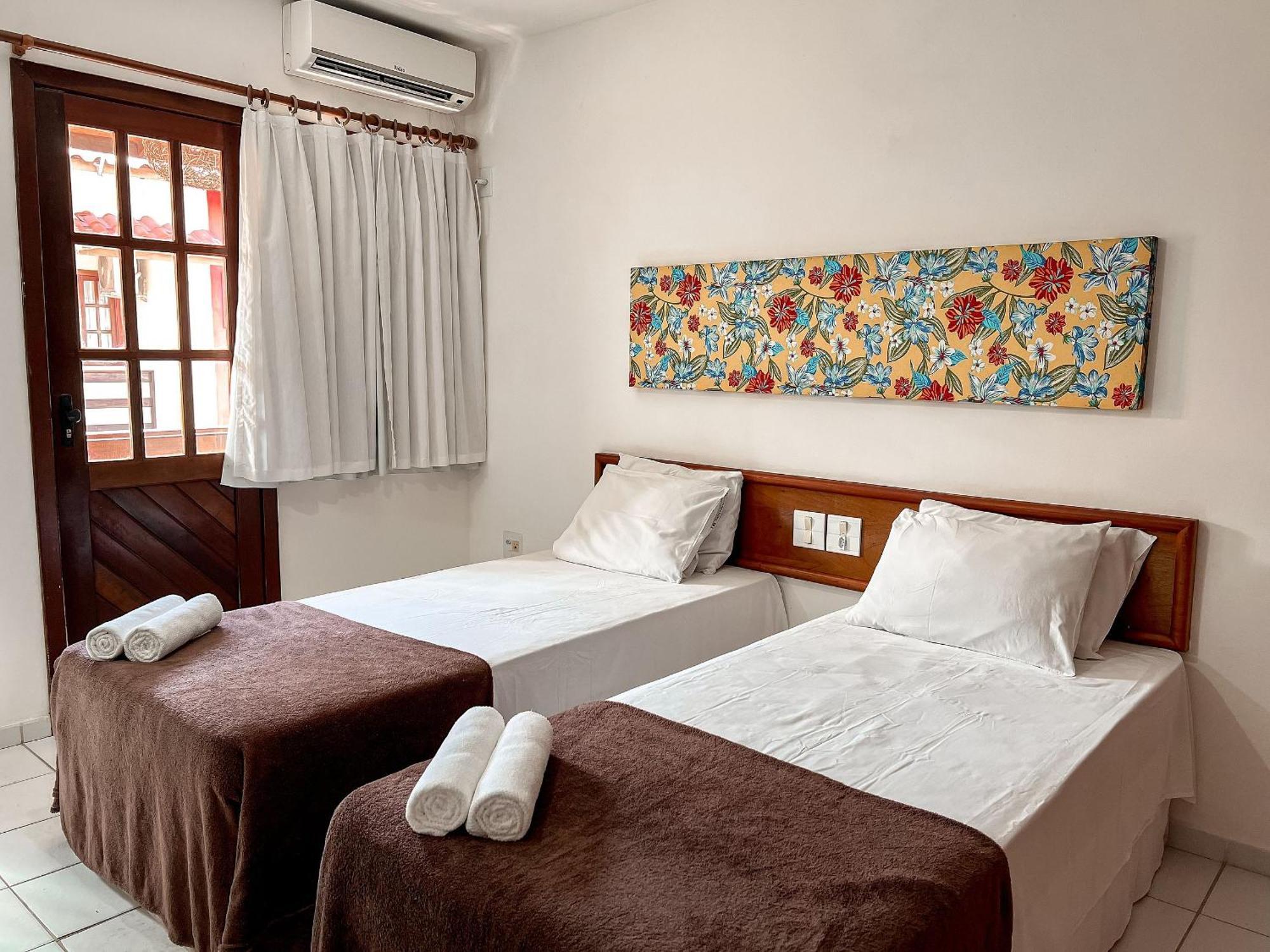 Residencial Taperapua: Beachfront Suites with Pool and High-Speed Internet Porto Seguro Exterior photo