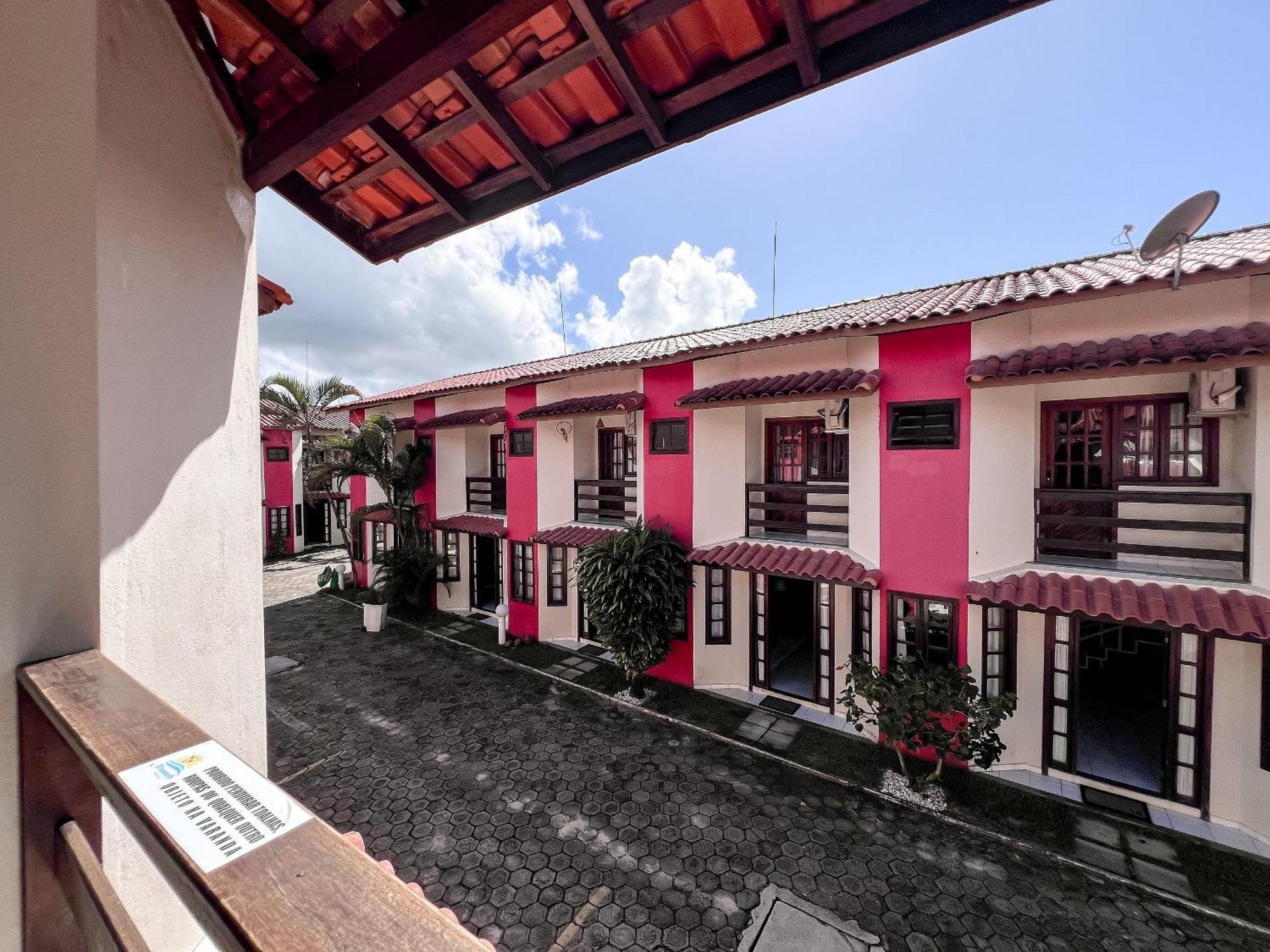 Residencial Taperapua: Beachfront Suites with Pool and High-Speed Internet Porto Seguro Exterior photo