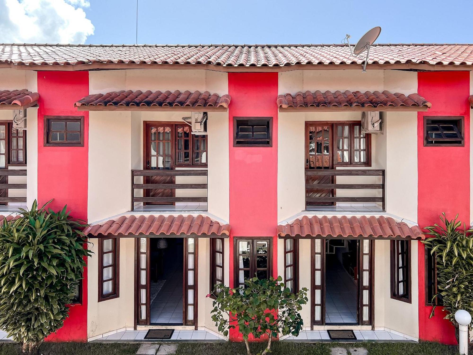 Residencial Taperapua: Beachfront Suites with Pool and High-Speed Internet Porto Seguro Exterior photo